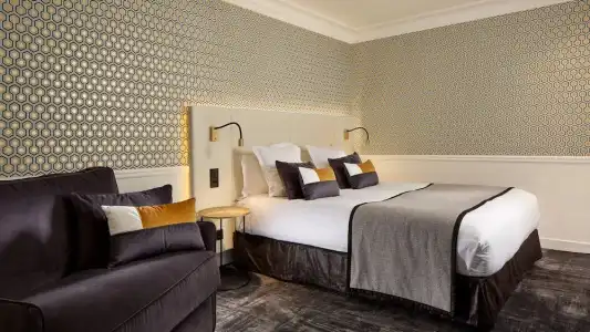 Hôtel Le Royal - 92