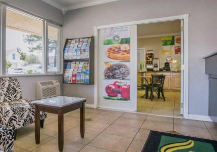 Best Western North Phoenix - 11