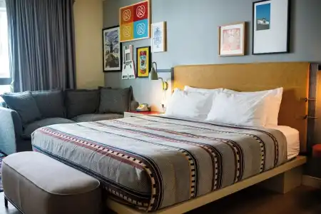 Moxy Cincinnati Downtown - 76