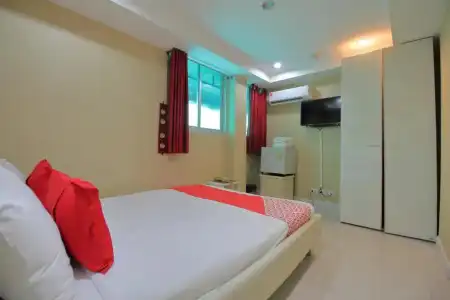 OYO 102 Diamond Residence Silom - 51