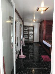 Pura Vita Resort - 8