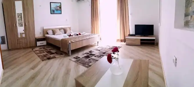 Blue Star Apartments - 66
