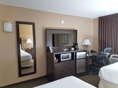 Americas Best Value Inn & Suites Bismarck - 24