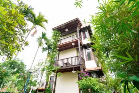 Riverside Oasis Villa - 0