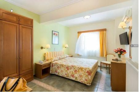 Andreolas Luxury Suites - 54