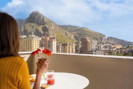 Marbela Apartments & Suites - 170