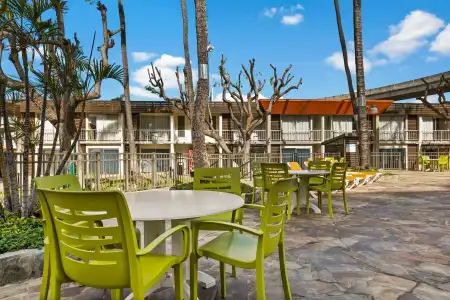 Best Western The Plaza Honolulu Airport - Free Breakfast - 31