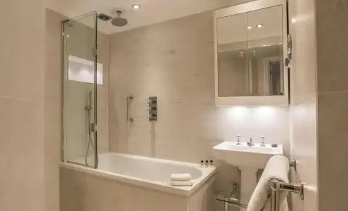 Sloane Place - 25