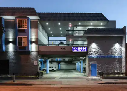 Hollywood Inn Express LAX - 0