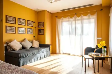 Rarity Suites - 168