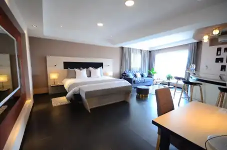 Hôtel La Villette - 98