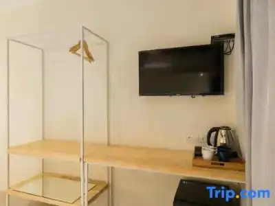 The Pattern Service Apartment - 81
