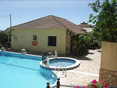 Avra Paradise Aparthotel - 19