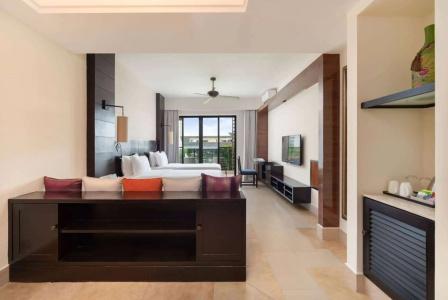Ramada Plaza by Wyndham Sanya Bay - 10