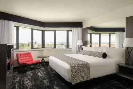 Centennial Spokane - 57