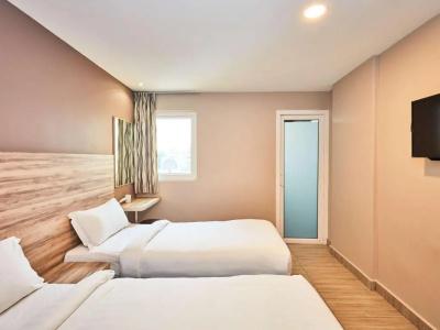 Ibis Budget Singapore Crystal - 40