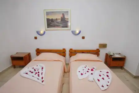 Denise Apartments - 17