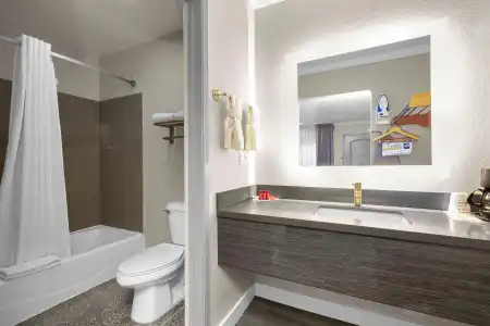 SureStay by Best Western San Francisco Marina District - 50