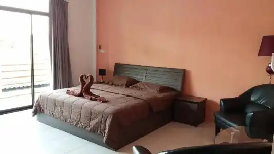 Da Puccio Rawai Guesthouse - 29
