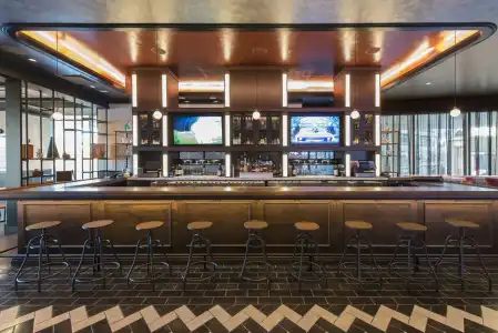 JW Marriott Parq - 1