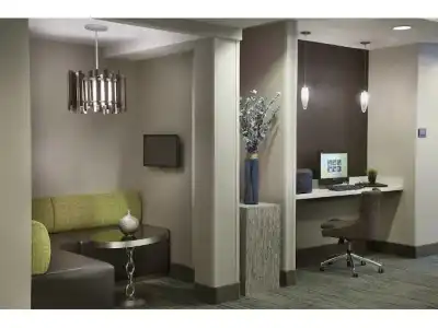 Cambridge Suites Mississauga - 20