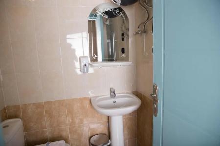 Redcon Suites - 248