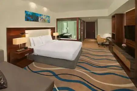 DoubleTree by Hilton & Residences Dubai Al Barsha - 37