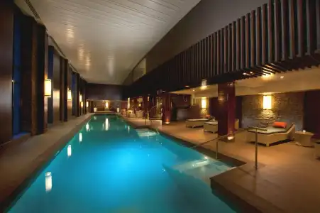 DoubleTree by Hilton Queenstown - 14