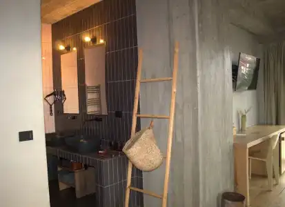 In Gallery Spa & - 34