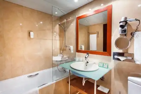 Holiday Inn Lisbon Continental by IHG - 56