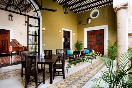 Boutique by the Museo - 14