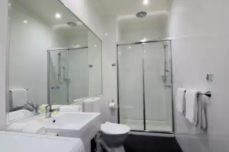 Brighton Serviced Apartments - 6