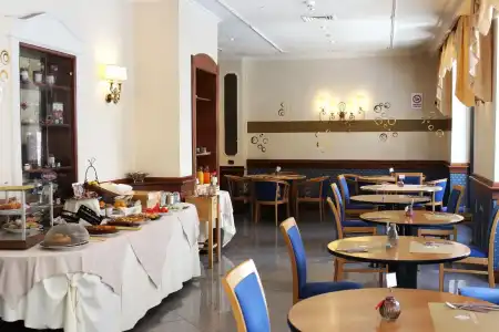 Phi Ambra - 12