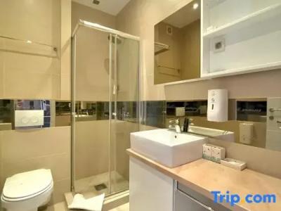 Butua Residence - 256