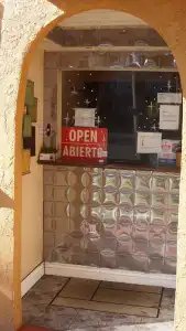 Paradise Inn & Suites - 17