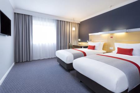 Holiday Inn Express London - Park Royal by IHG - 29