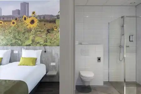 ibis Styles Almere - 8