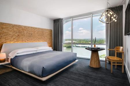 The Line Austin - 25