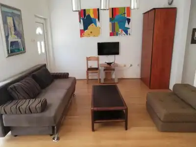 LaRos Apartments - 112