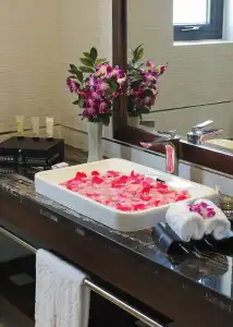 Athena Boutique - 11