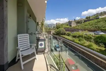 Gardenia Sorrento Coast, Ascend Collection - 90