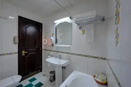 Al Nakheel Apartments Abu Dhabi - 36