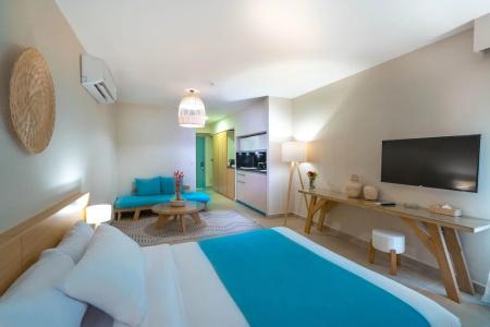 Redcon Suites - 281