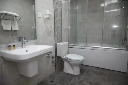 Cihan Palas - 10