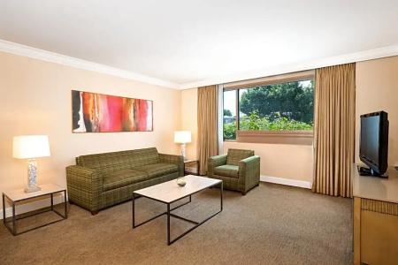 DoubleTree by Hilton San Diego Bayside - 136
