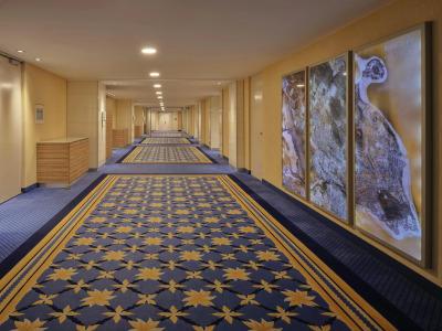 Steigenberger Graf Zeppelin - 30