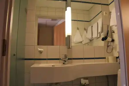 Hesehotelli Turku Linja-Autoasema - 11