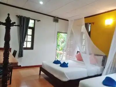 Tree Top River Huts - 73