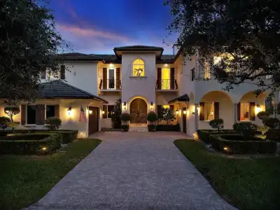Luxury Home Villa D' Amore Southern Florida Paradise Sleeps 10 5 Bedroom Villa by RedAwning - 34
