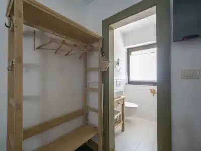 Apartment House Berghi - 10